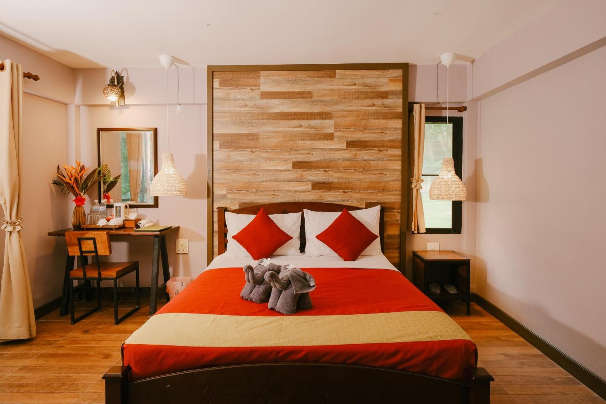 Joy Bungalow Resort And Restaurant Koh Jum Exterior photo