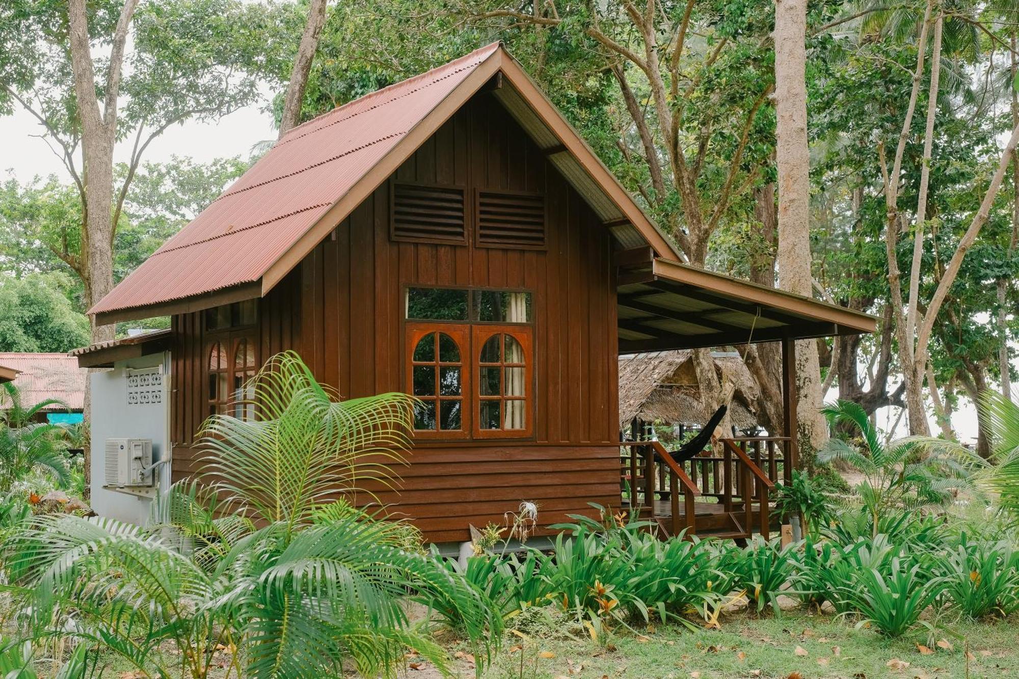Joy Bungalow Resort And Restaurant Koh Jum Exterior photo
