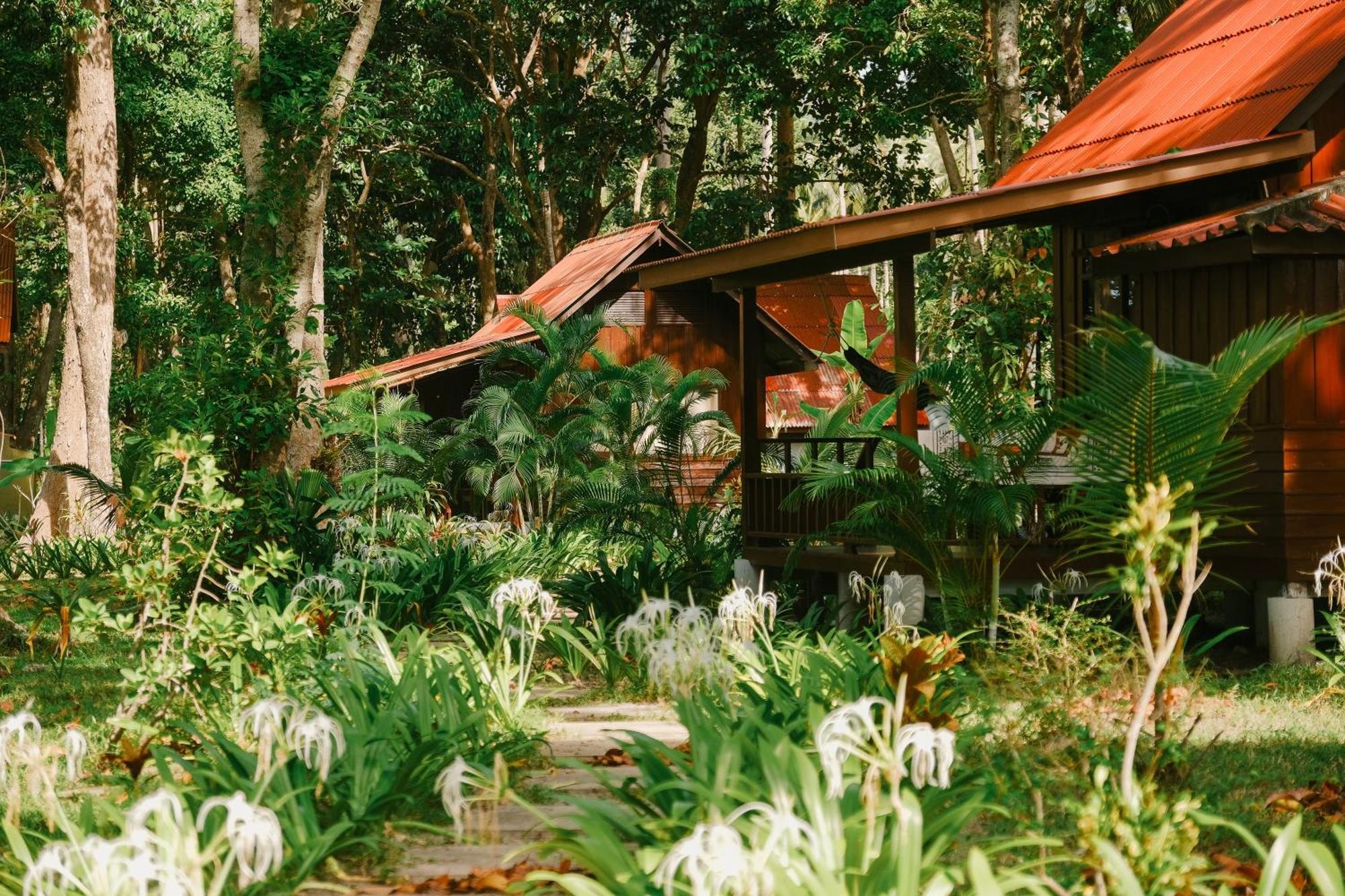 Joy Bungalow Resort And Restaurant Koh Jum Exterior photo